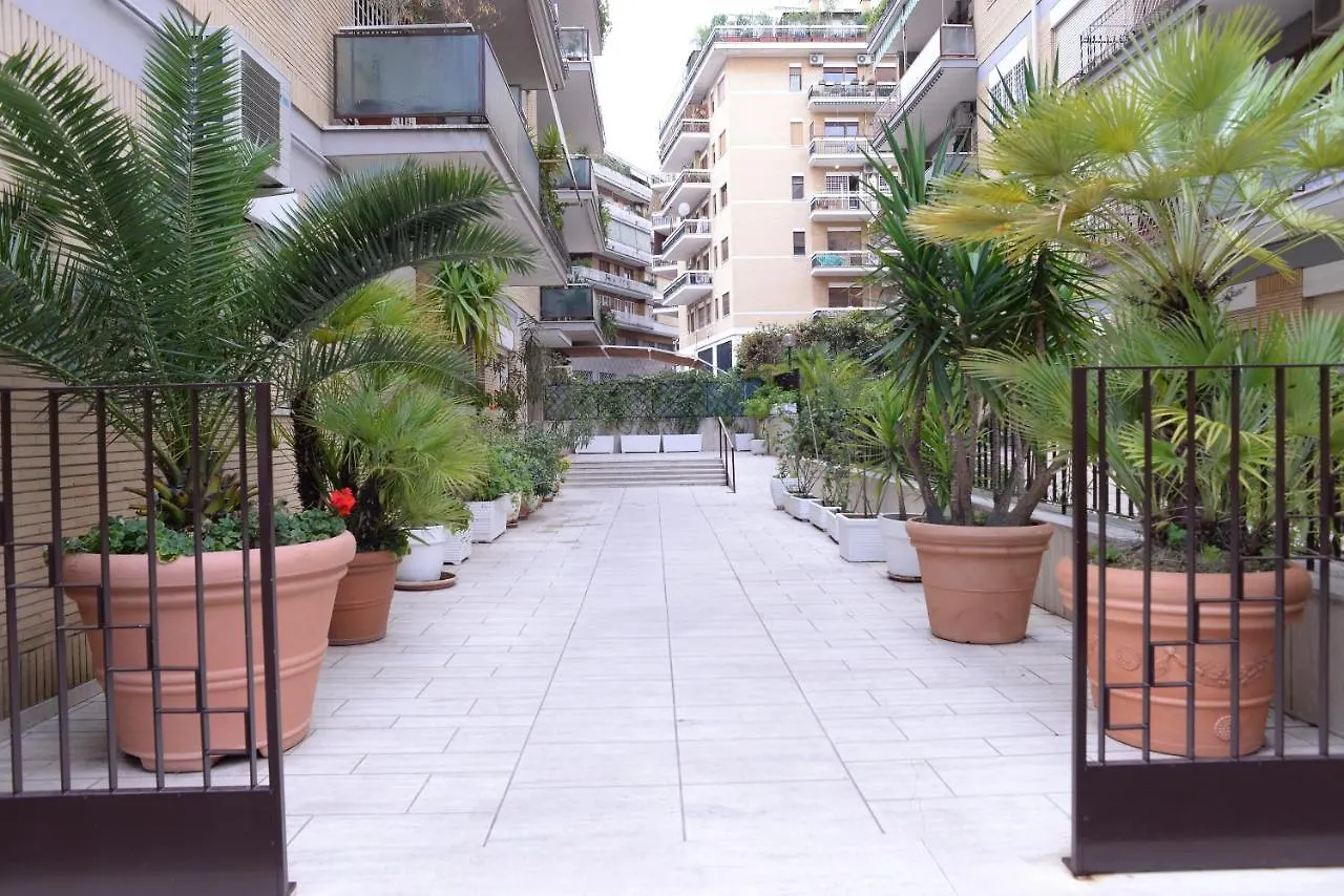 Affittacamere Room In Guest Room - Single Room In Cozy And Comfortable Apartment Roma